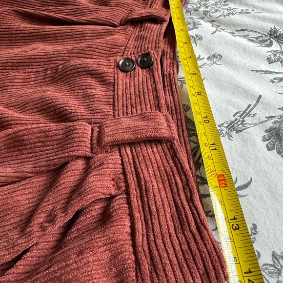 Madewell Corduroy High-Rise pleated trousers - Picture 6 of 8